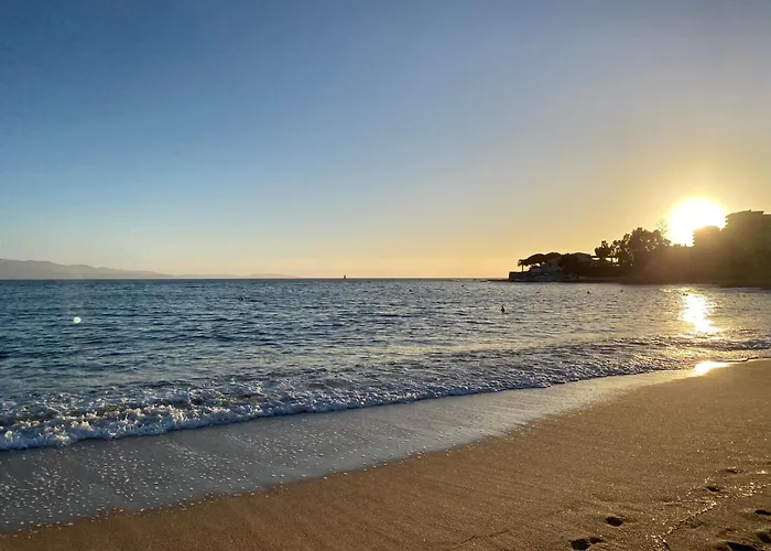 L'ajax T3 Centre Et Bord De Apartman